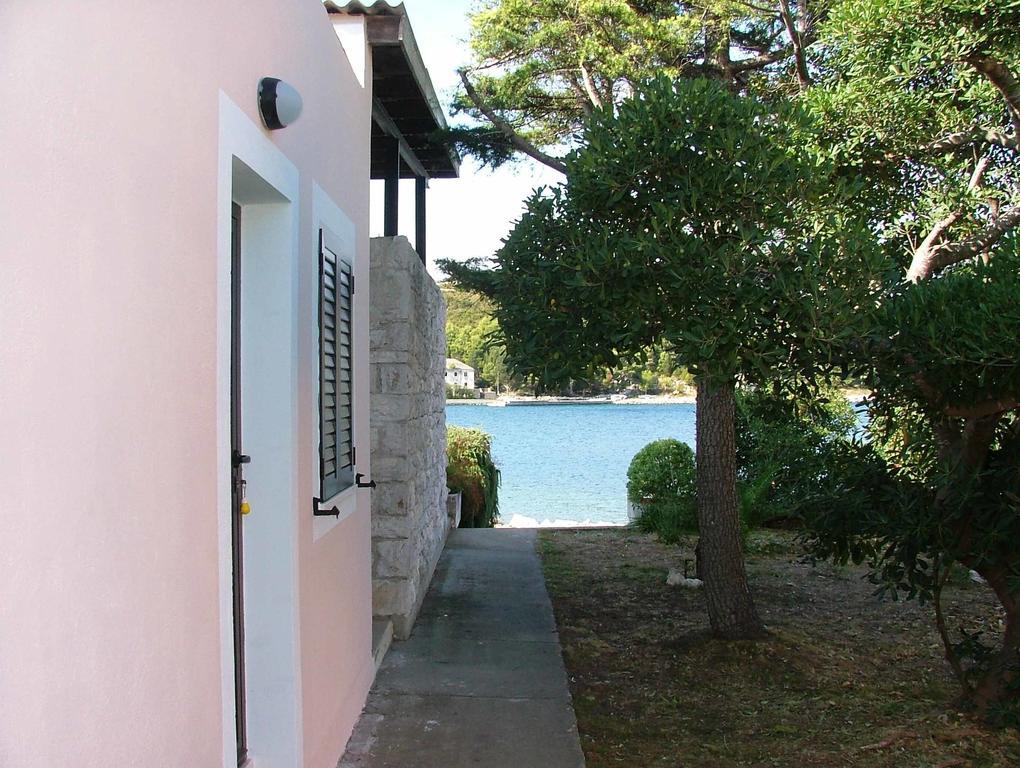 Apartments Eugenio Turizam Soline  Extérieur photo